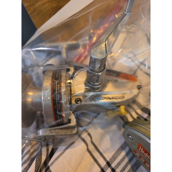 Vintage Fishing Reel Lot Of 12- Zebco 7020 Shakespeare Heddon‎ JC Higgins Ryobi - Picture 2 of 6